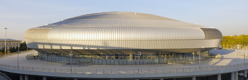  The multifunctional ice complex “Humo Arena”